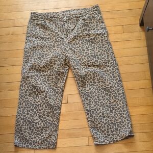 American Eagle Outfitters Size 14 Women's Leopard Print Jeans